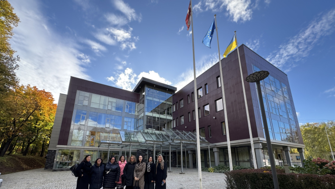 Attēlā redzami delegācijas pārstāvji