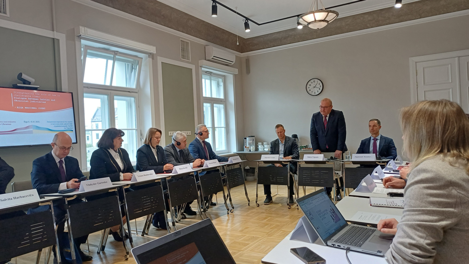 Attēlā redzami pasākuma dalībnieki