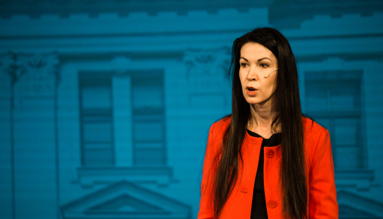 Attēlā attēlots koferences publicitātes foto