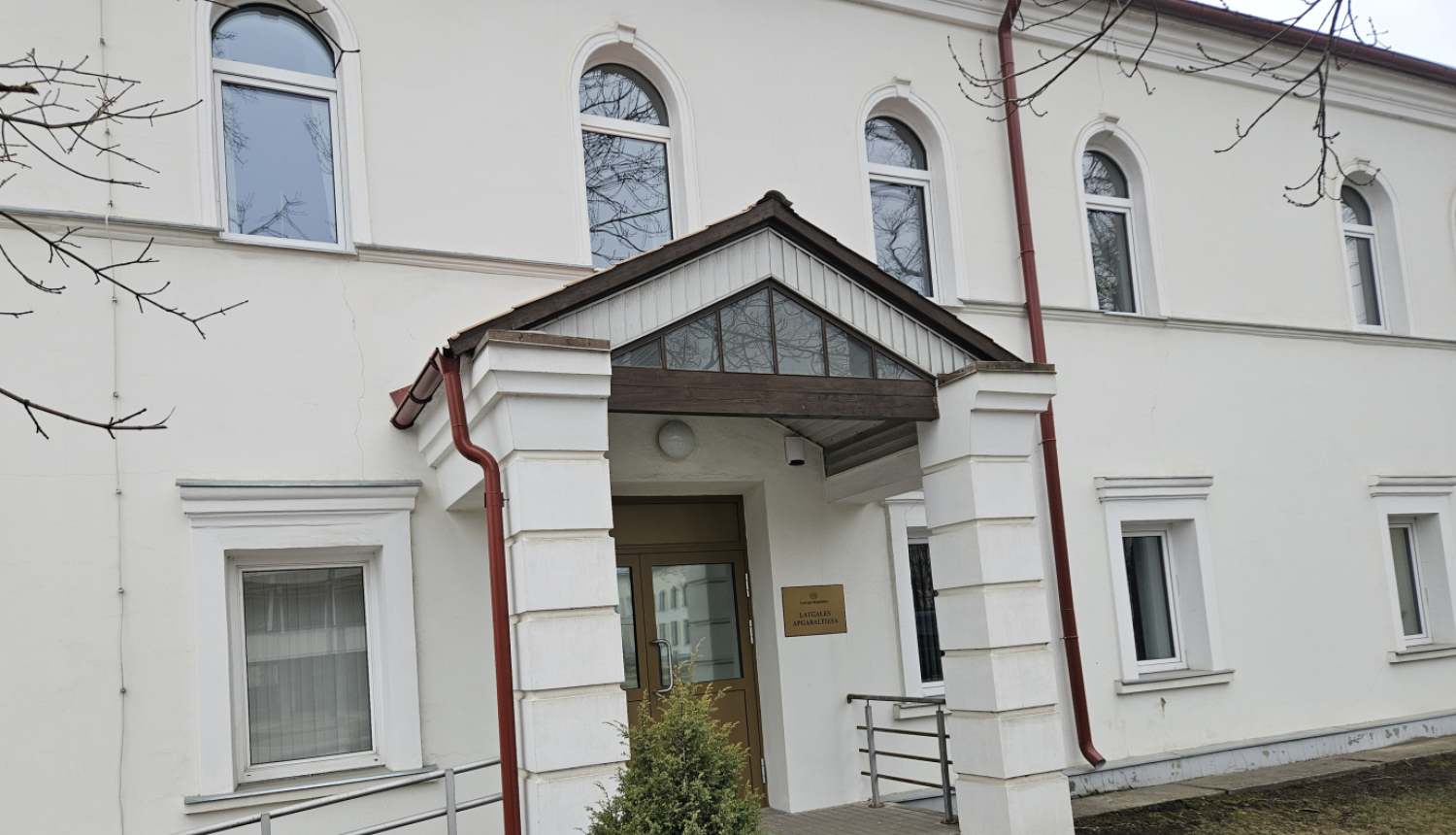 Attēlā redzama Latgales apgabaltiesa