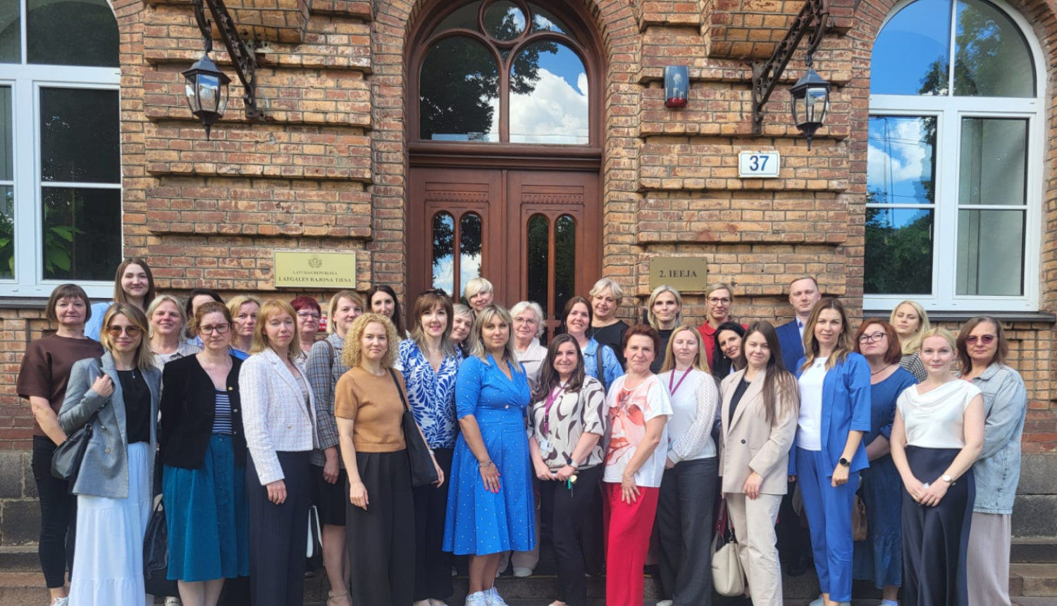 attēls ar delegāciju