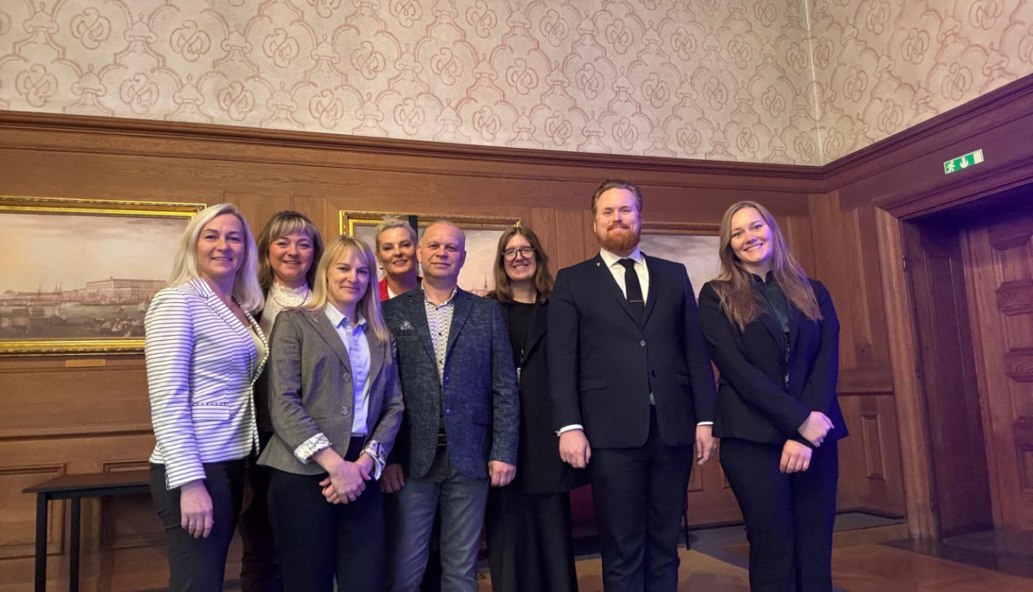 attēls ar delegāciju